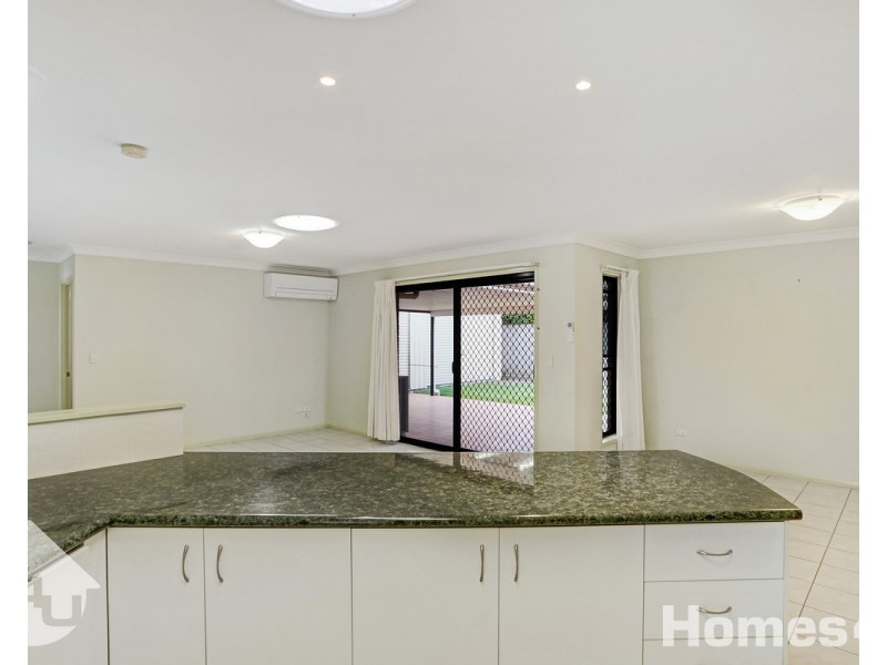 9 Dobell Street, Rothwell QLD 4022