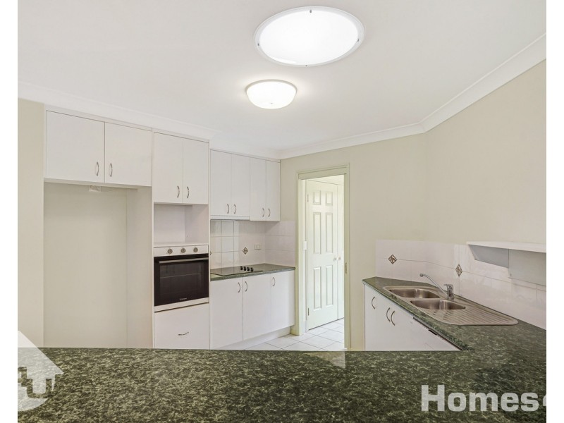 9 Dobell Street, Rothwell QLD 4022