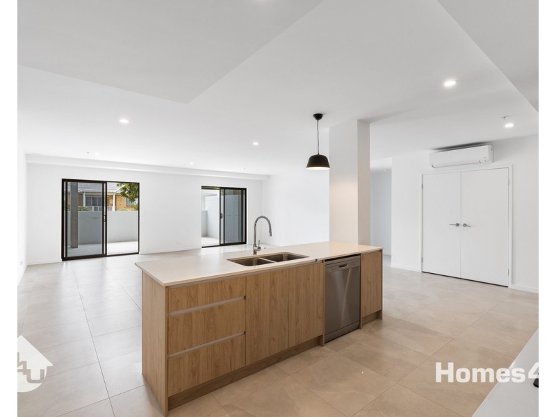 174 Mein Street, Scarborough QLD 4020
