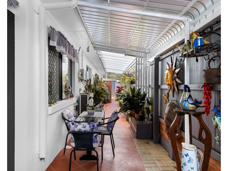 2/15 Eugenia Avenue, Rothwell QLD 4022