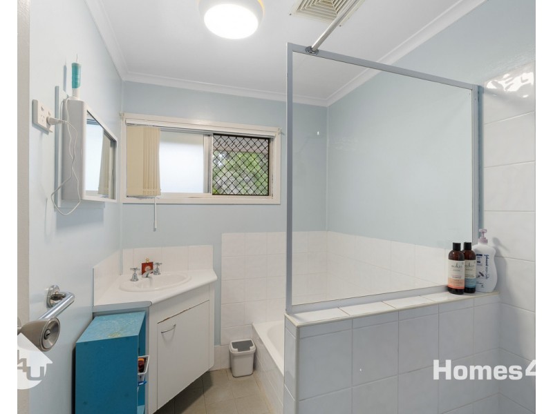 22 Rainbow Street, Deception Bay QLD 4508