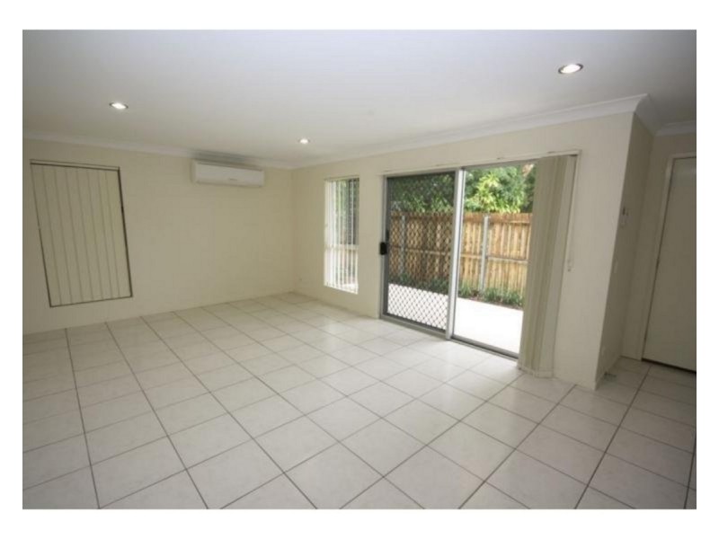 Unit 2/15 Lane Street, Clontarf QLD 4019