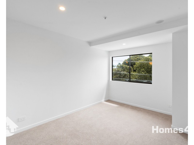 174-176 Mein Street, Scarborough QLD 4020
