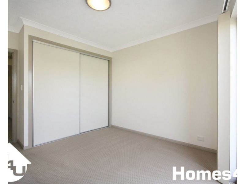 2/7 Sutton Street, Redcliffe QLD 4020