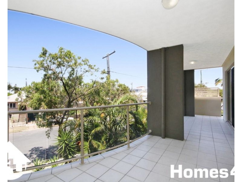 2/7 Sutton Street, Redcliffe QLD 4020