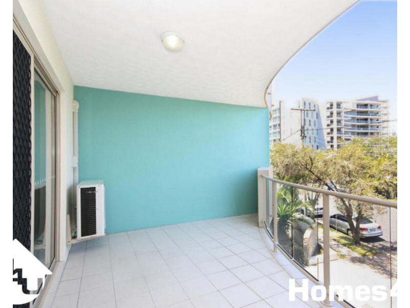 2/7 Sutton Street, Redcliffe QLD 4020