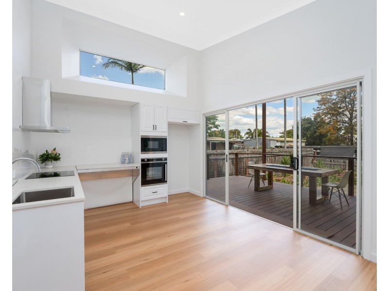 45 Arthur Street, Woody Point QLD 4019