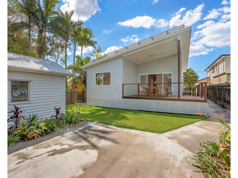 45 Arthur Street, Woody Point QLD 4019