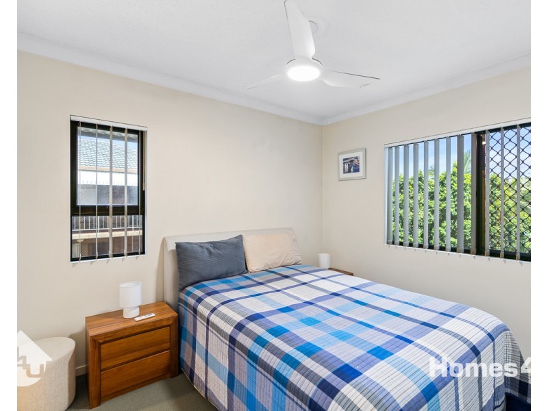 5/33 Humpybong Esplanade, Redcliffe QLD 4020