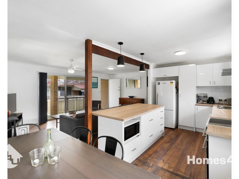 35 Rainbow Street, Deception Bay QLD 4508