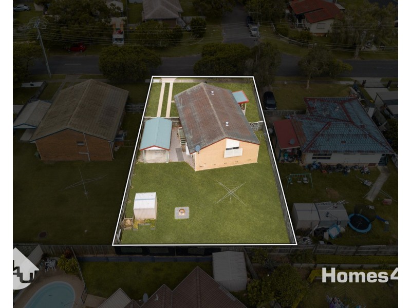 35 Rainbow Street, Deception Bay QLD 4508
