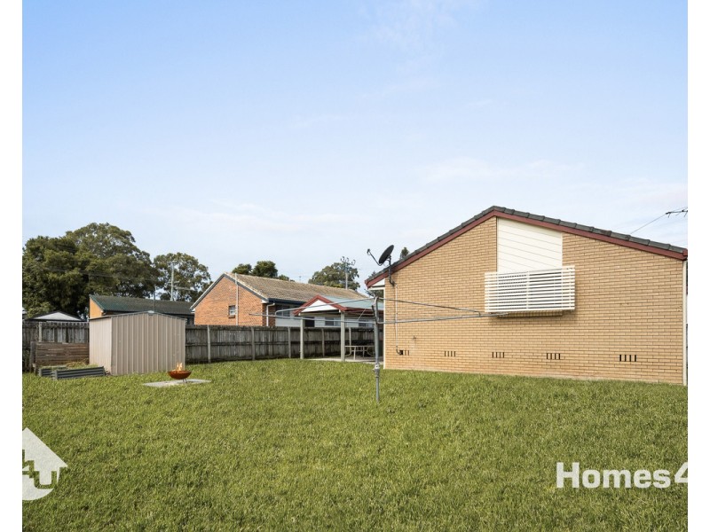 35 Rainbow Street, Deception Bay QLD 4508