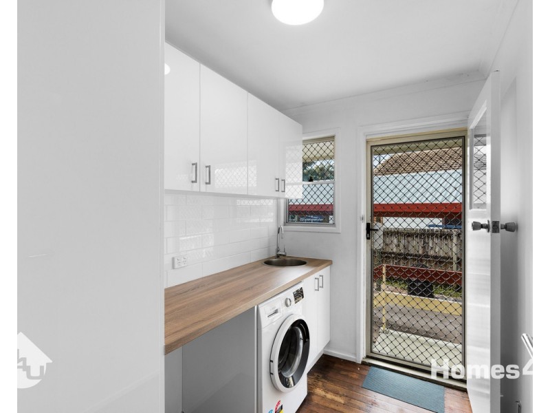 35 Rainbow Street, Deception Bay QLD 4508