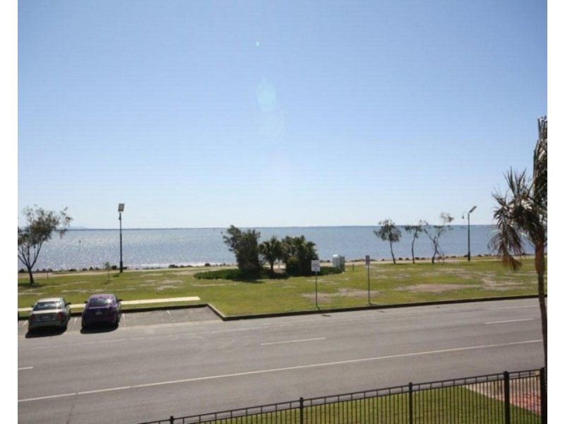 83 Endeavour Esplanade, Newport QLD 4020