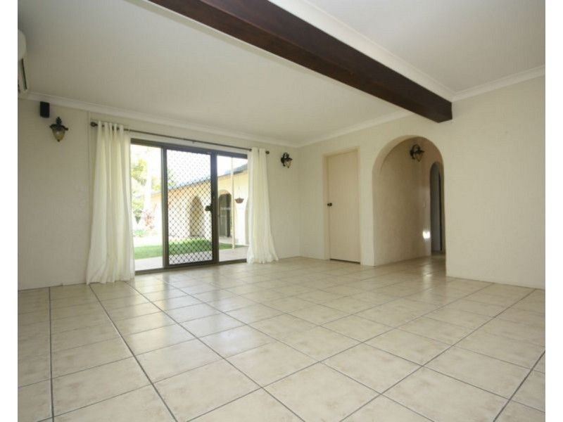 83 Endeavour Esplanade, Newport QLD 4020