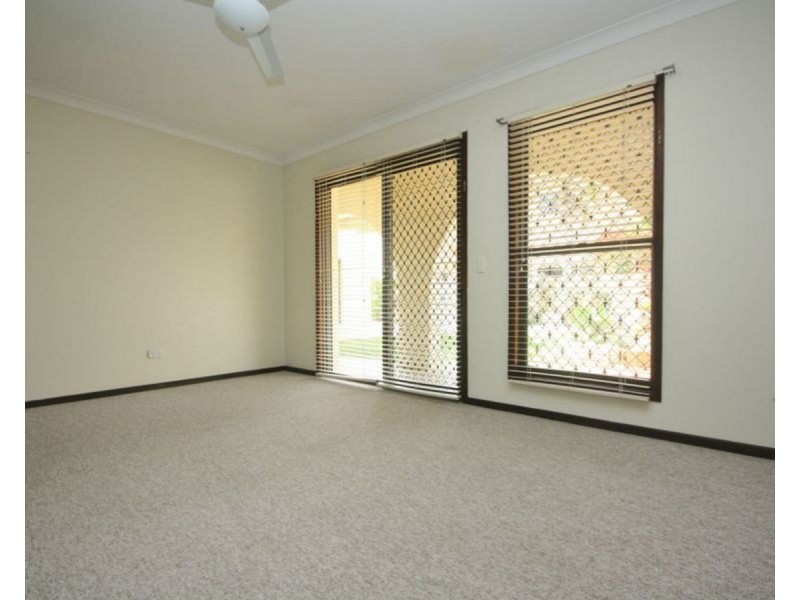 83 Endeavour Esplanade, Newport QLD 4020