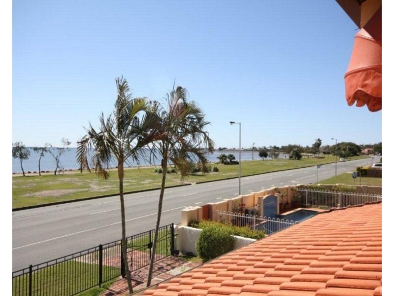 83 Endeavour Esplanade, Newport QLD 4020