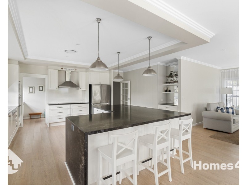 85 Thomas Street, Clontarf QLD 4019