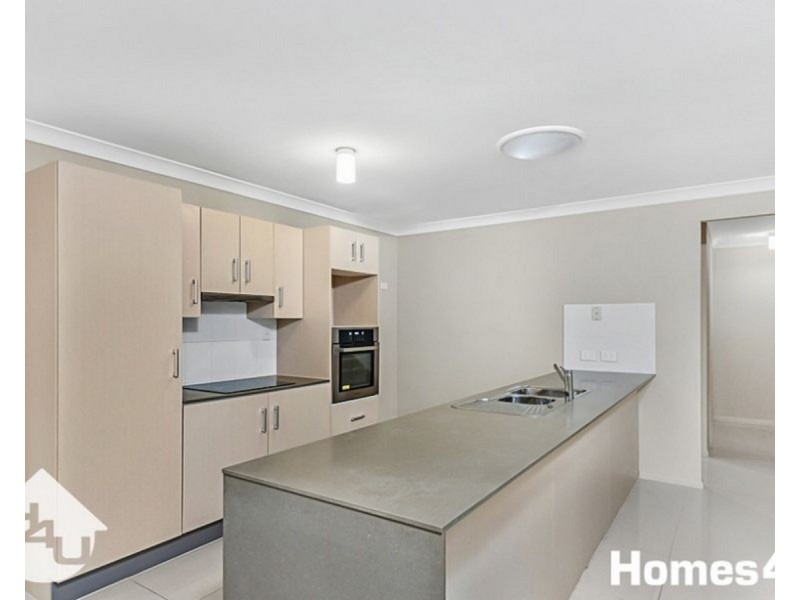 109 Scarborough Road, Redcliffe QLD 4020