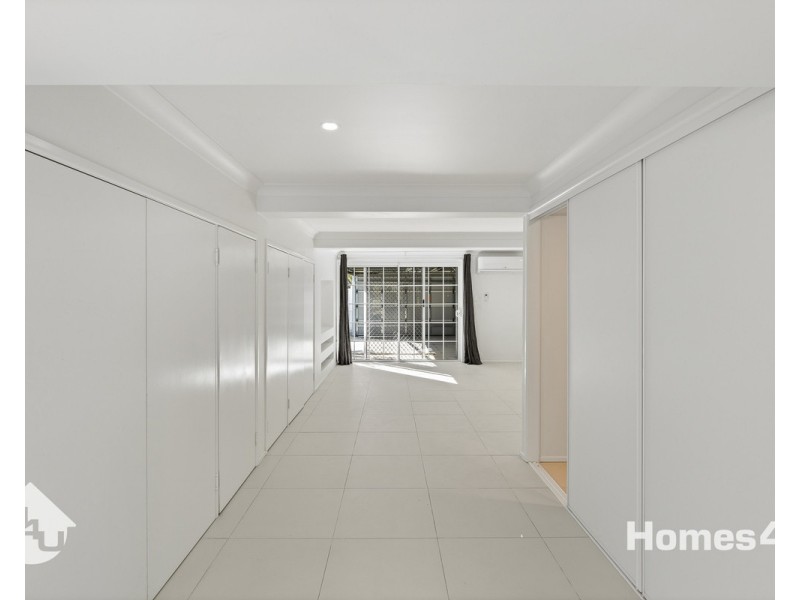 33 Frost Street, Clontarf QLD 4019