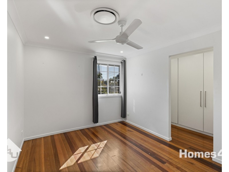 33 Frost Street, Clontarf QLD 4019