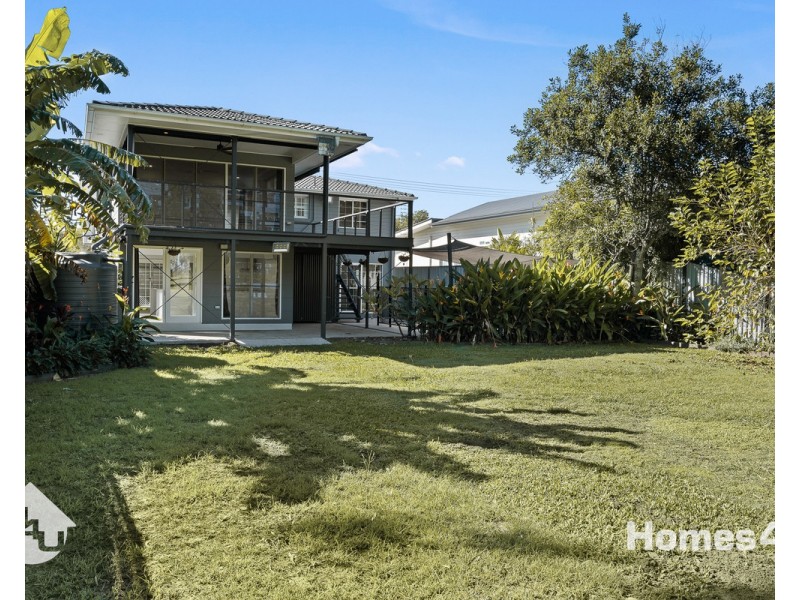 33 Frost Street, Clontarf QLD 4019