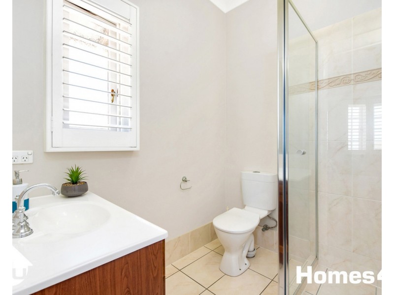 37 Victoria Avenue, Woody Point QLD 4019