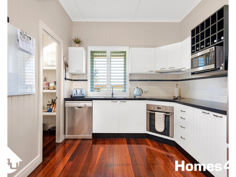 37 Victoria Avenue, Woody Point QLD 4019