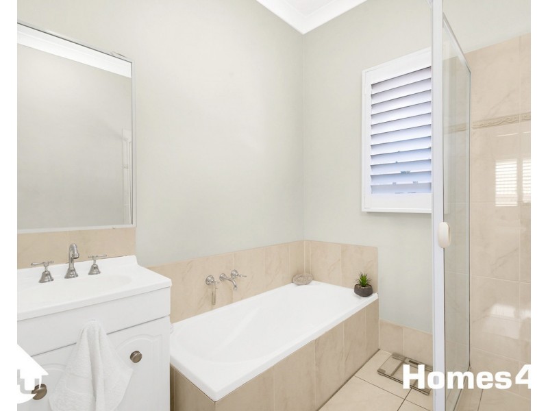 37 Victoria Avenue, Woody Point QLD 4019