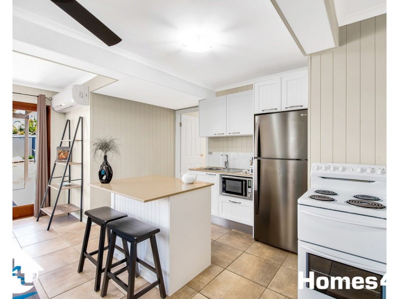 37 Victoria Avenue, Woody Point QLD 4019