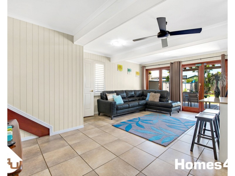 37 Victoria Avenue, Woody Point QLD 4019