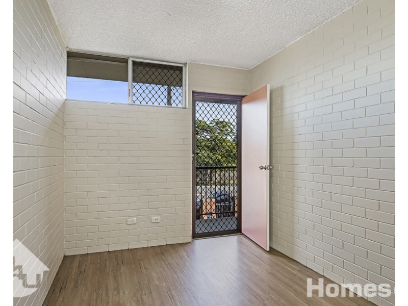 2/208 Oxley Avenue, Margate QLD 4019