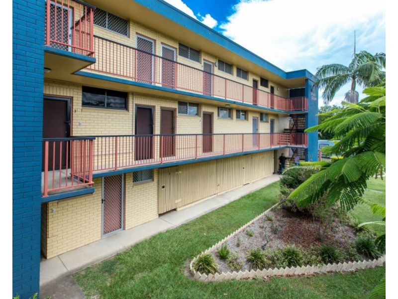 2/208 Oxley Avenue, Margate QLD 4019