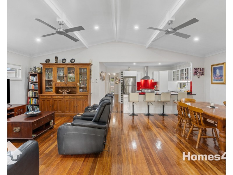 29 Frost Street, Clontarf QLD 4019