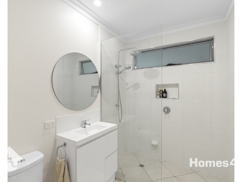 29 Frost Street, Clontarf QLD 4019