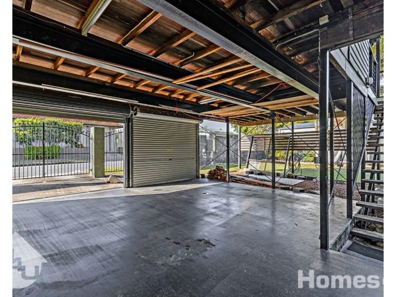 47 Griffith Road, Scarborough QLD 4020