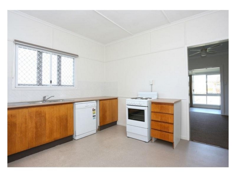 78 Plume Street, Redcliffe QLD 4020