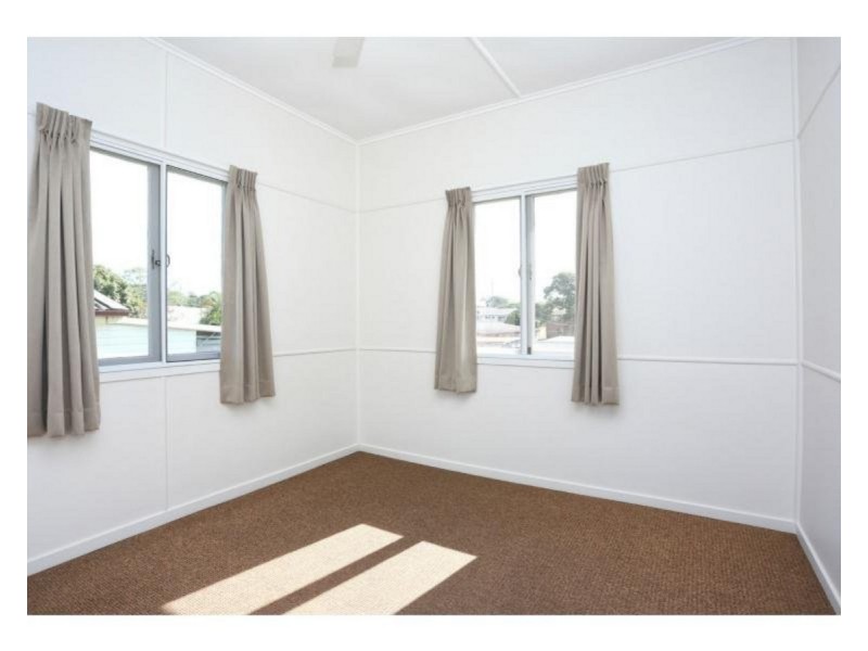 78 Plume Street, Redcliffe QLD 4020