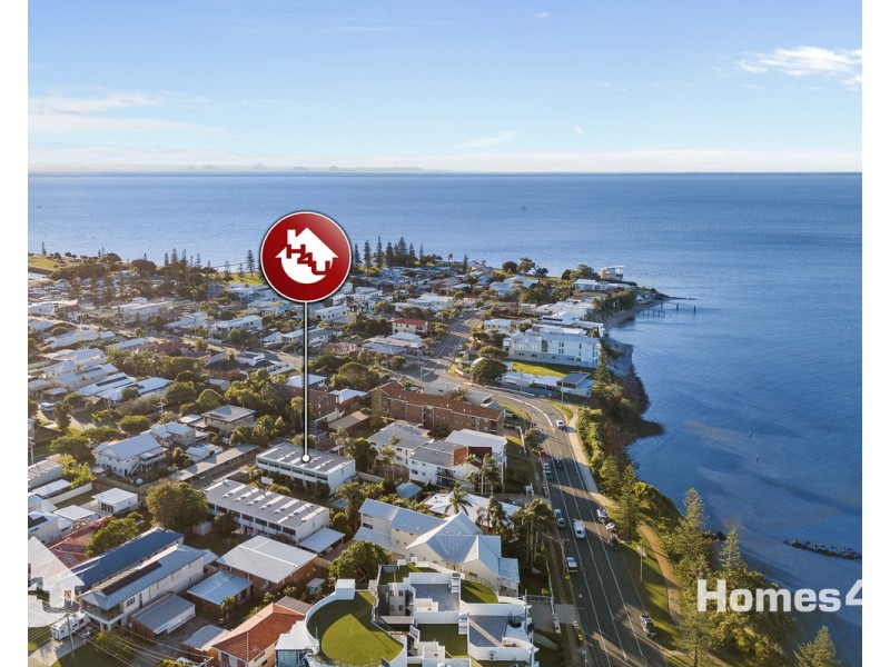 Unit 4/2A Moffatt Street, Scarborough QLD 4020