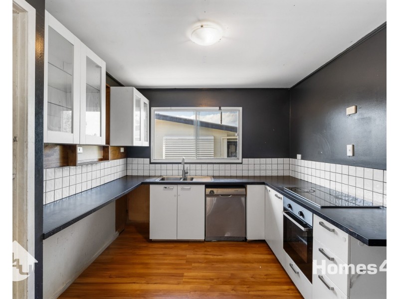 10a Kurrowah Crescent, Margate QLD 4019