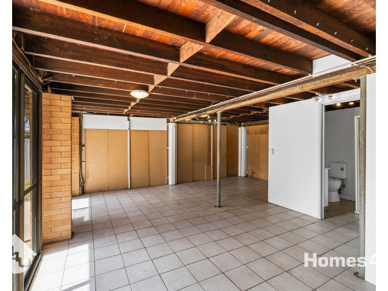 10a Kurrowah Crescent, Margate QLD 4019