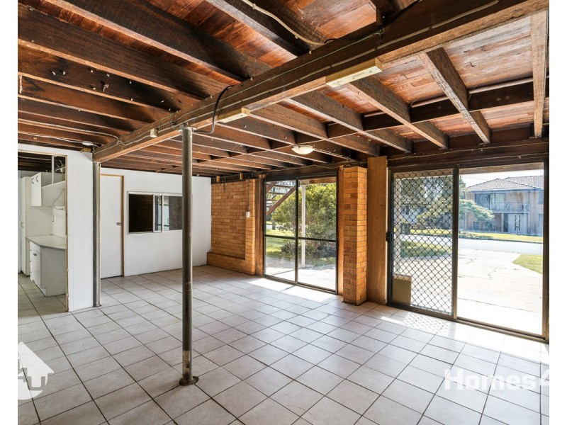 10a Kurrowah Crescent, Margate QLD 4019