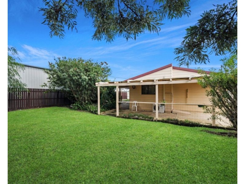 11 Finch Court, Deception Bay QLD 4508