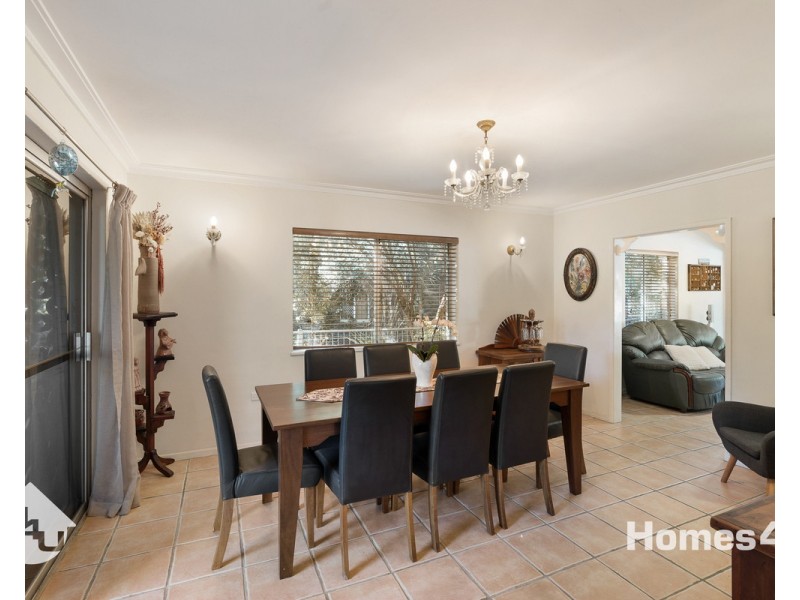 6 Moffatt Street, Scarborough QLD 4020