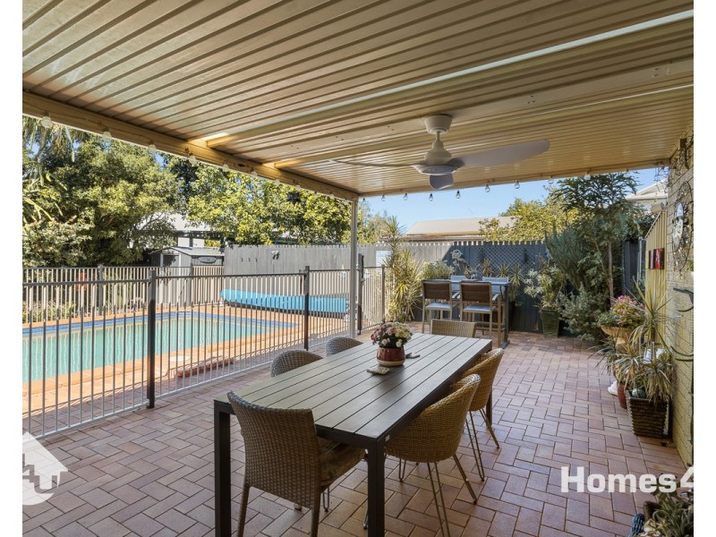 6 Moffatt Street, Scarborough QLD 4020