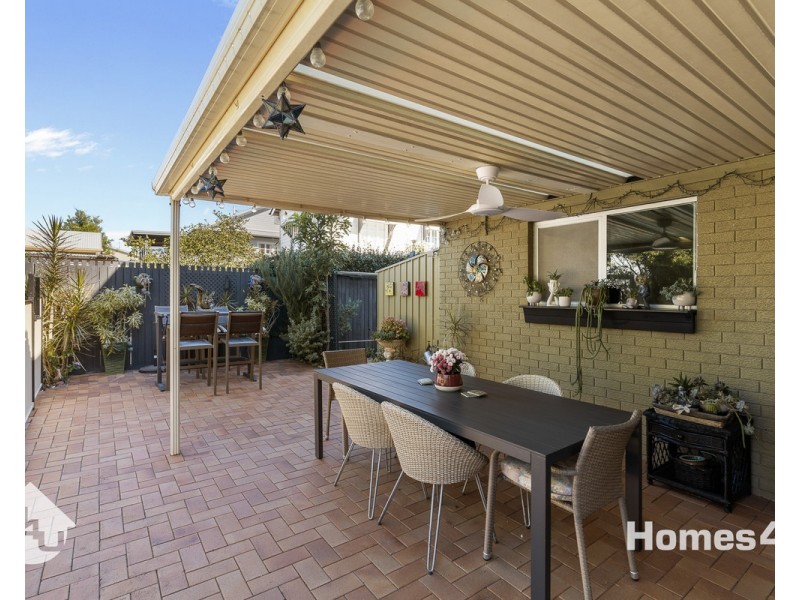6 Moffatt Street, Scarborough QLD 4020