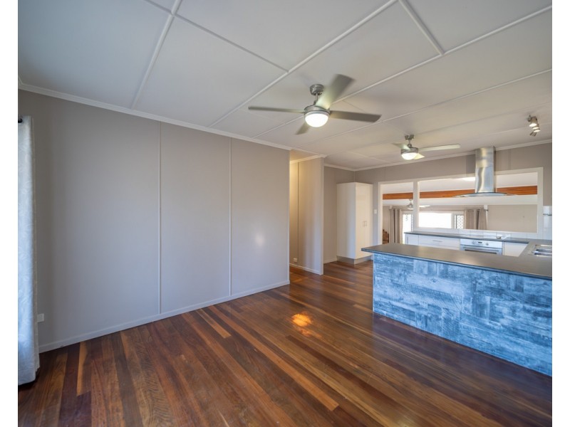 127 Maine Road, Clontarf QLD 4019