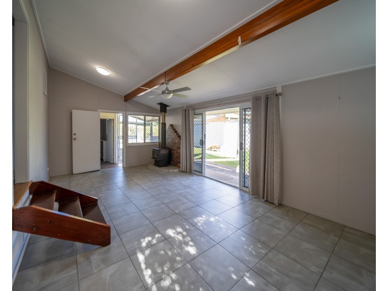 127 Maine Road, Clontarf QLD 4019