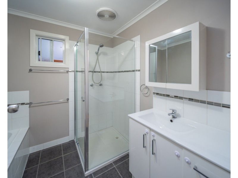 127 Maine Road, Clontarf QLD 4019