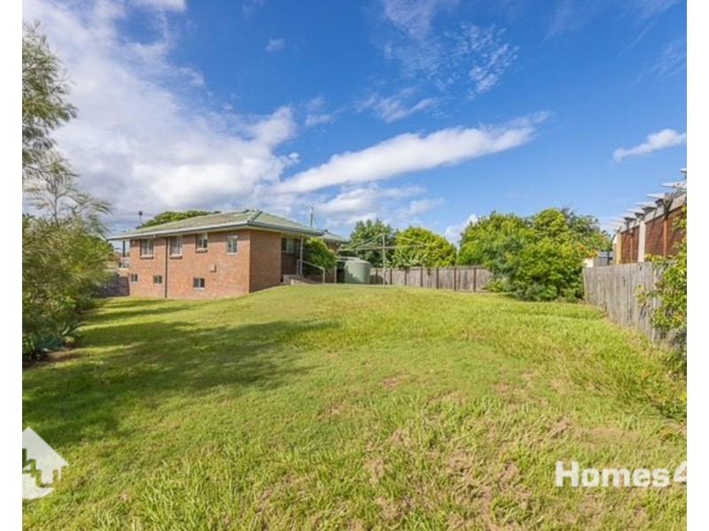 35 Aloomba Court, Redcliffe QLD 4020